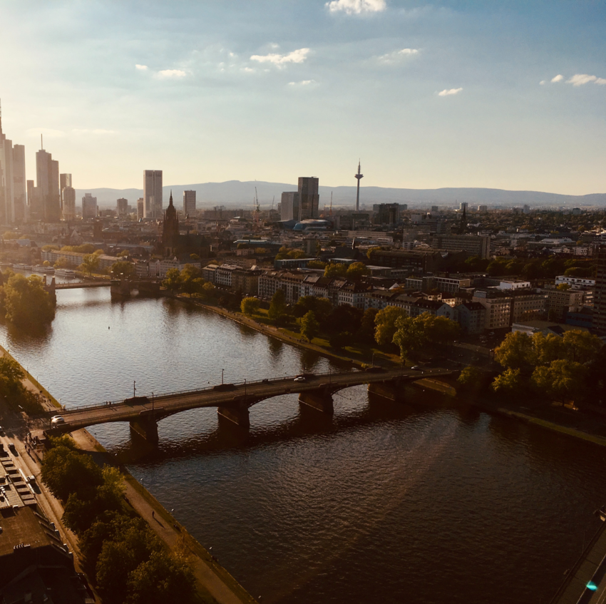 Frankfurt skyline 1